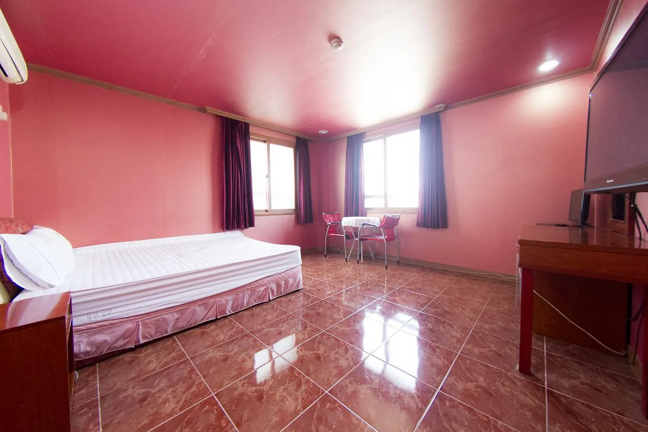 Centum Motel