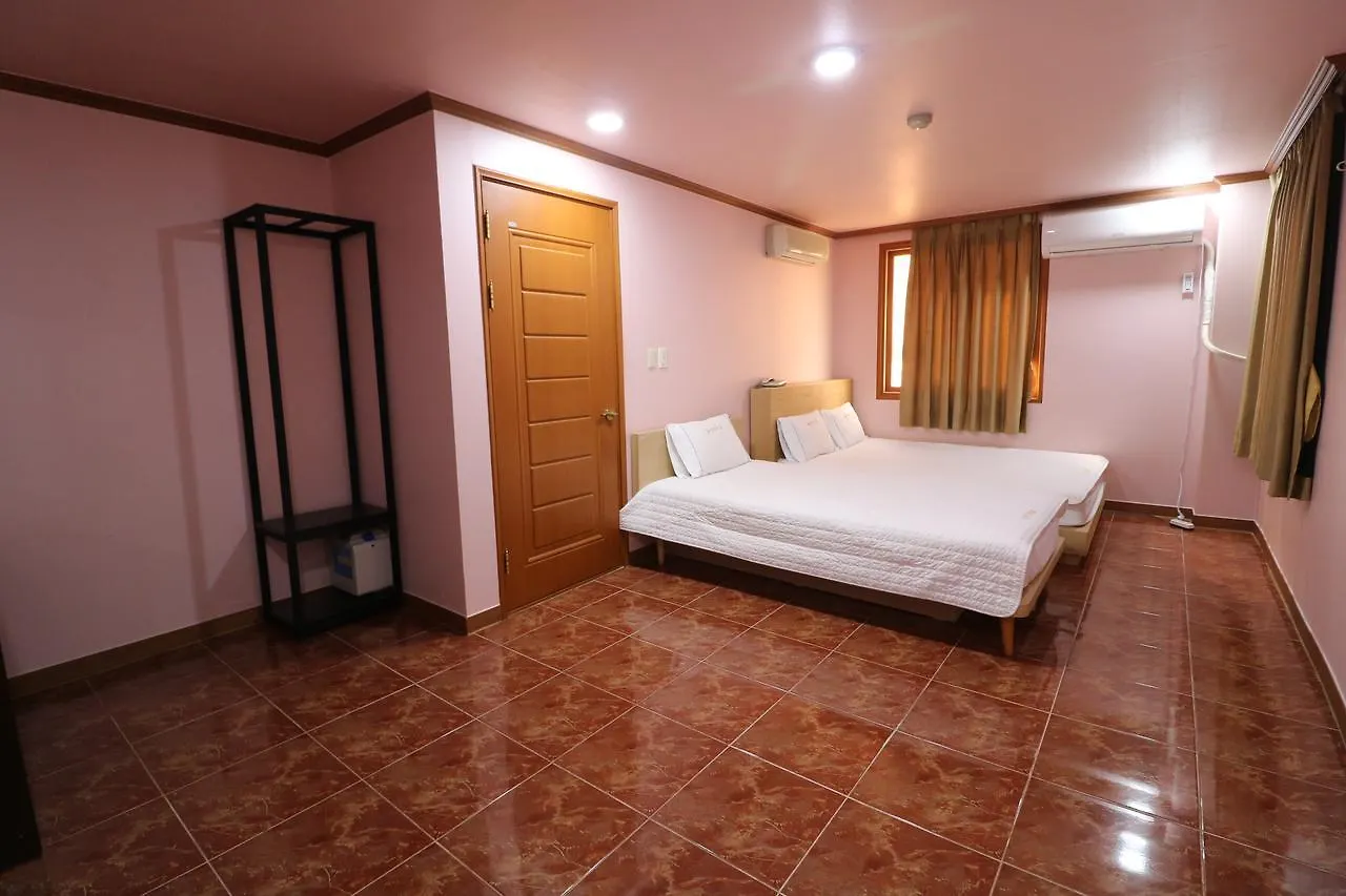 Centum Motel